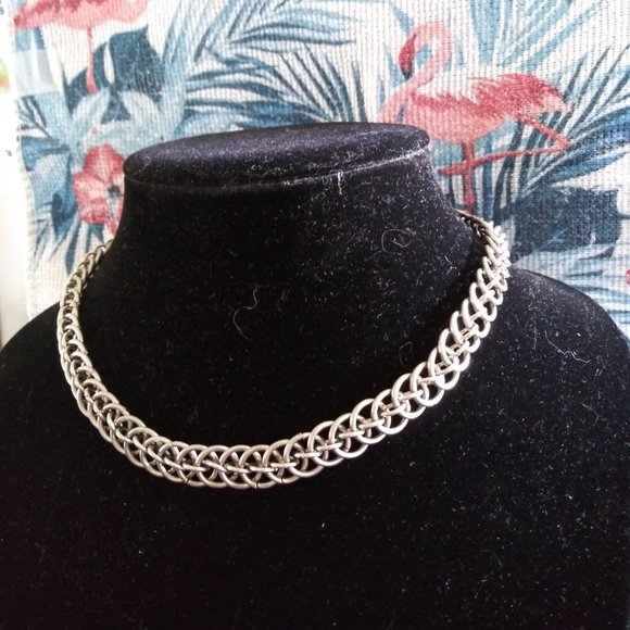 "Twist on a Half Persian" Unisex ChainMail Necklace - Picture 10 of 11